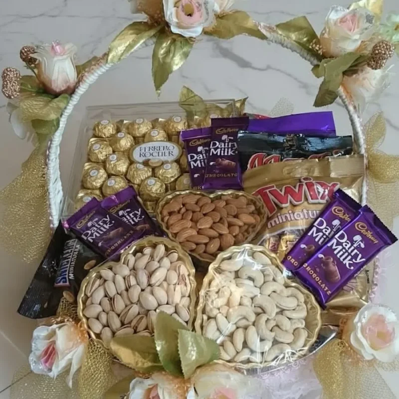 Mother Love Dry Fruit Basket