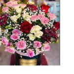 A stunning rose gift box, a popular choice for flowers in Lahore.