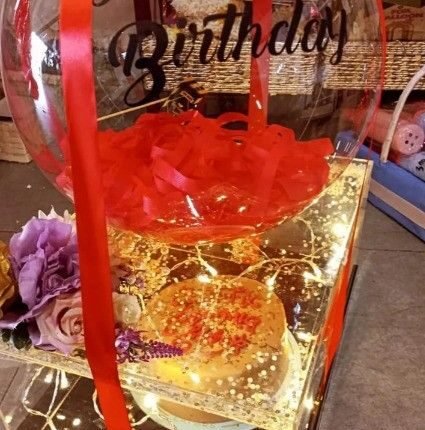 Birthday Gift Box Pakistan with Flowers and Cake