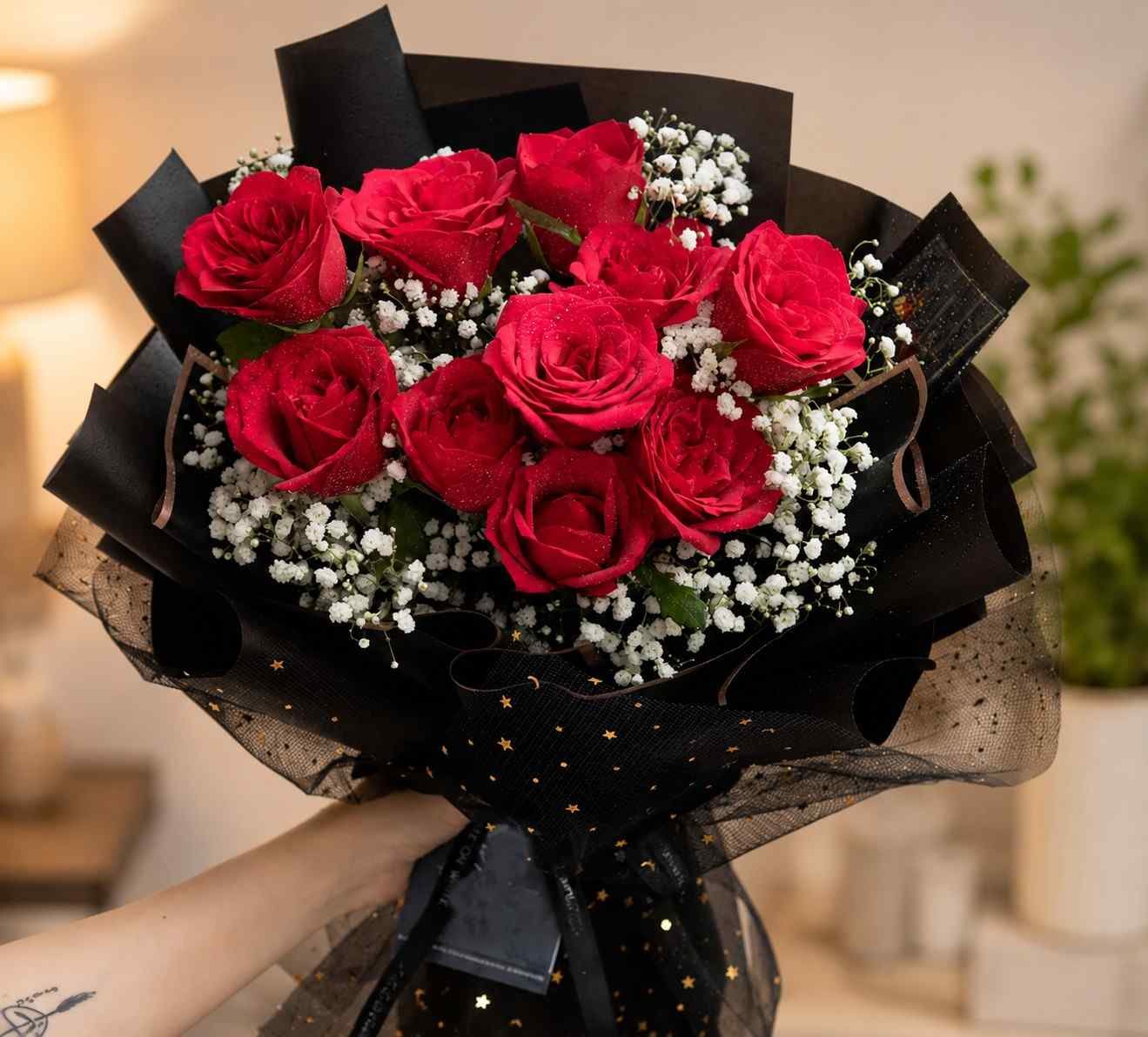 Premium Red Rose Bouquet Red Rose Bouquet Pakistan with fresh roses and elegant black wrapping