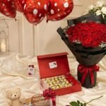 best online florist Lahore celebration package display