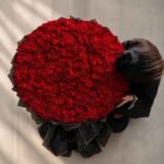 luxury red roses Lahore arranged in a grand oversized romantic bouquet