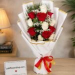 Fresh Rose Bouquet Lahore with premium red and white roses.