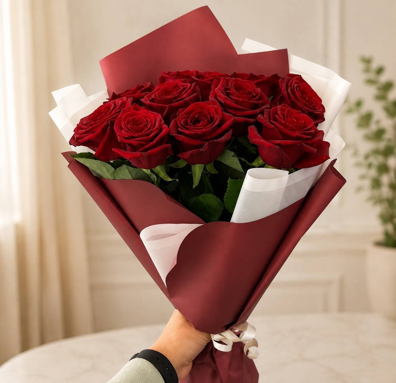 Flowers for Sister Lahore Flowers for sister Lahore with red roses.