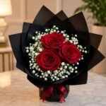 Red rose bouquet Lahore with three red roses and white baby’s breath