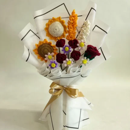 Handmade Crochet Sunflower & Rose Bouquet – PakFlowerShop