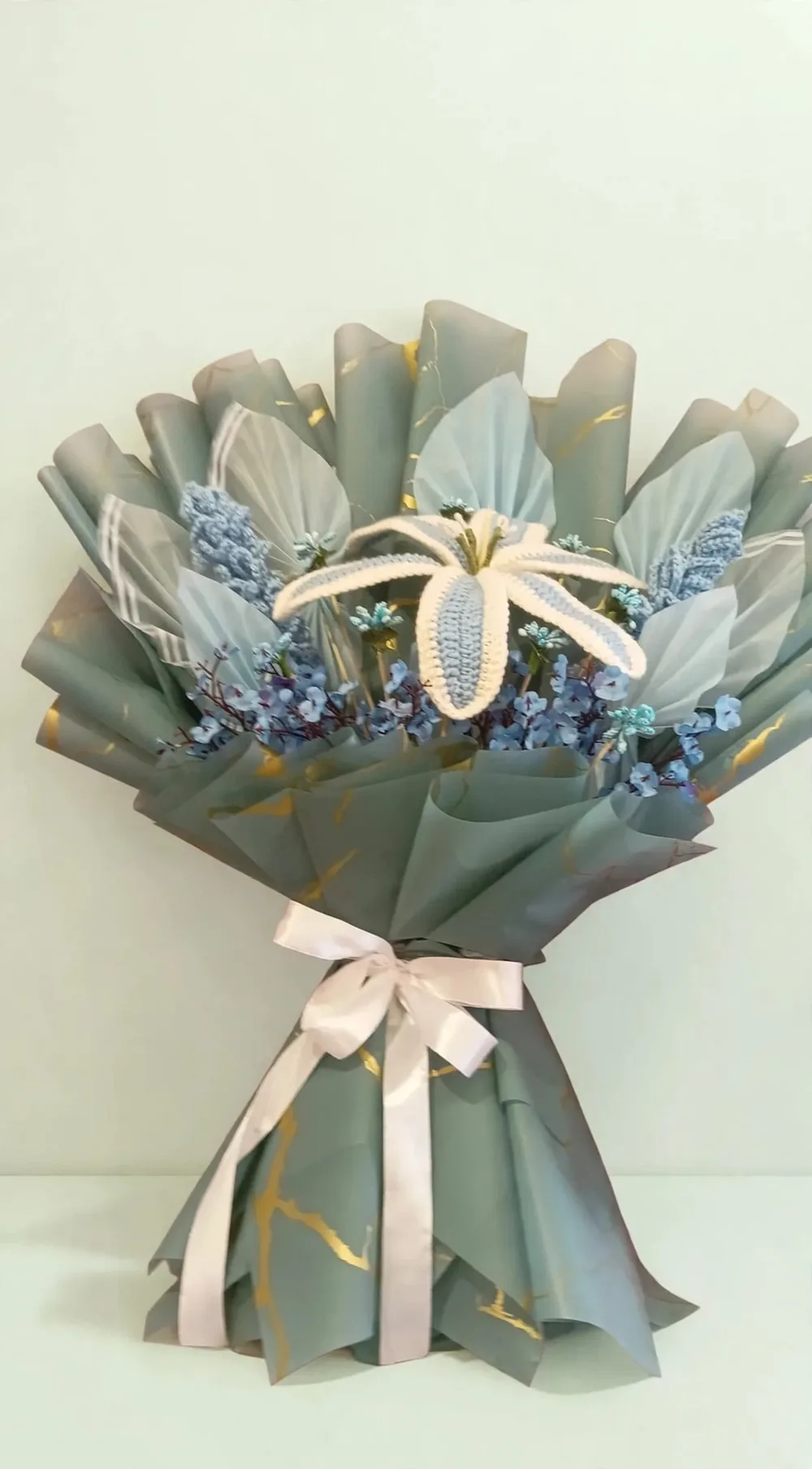 Handmade Crochet Lily Bouquet – Sage Green – PakFlowerShop